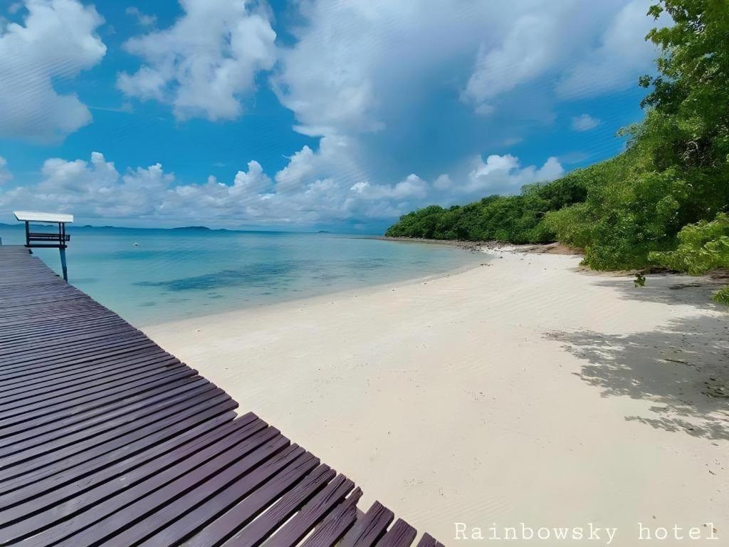 Rainbow Sky Hotel Samet Koh Samet Exterior photo